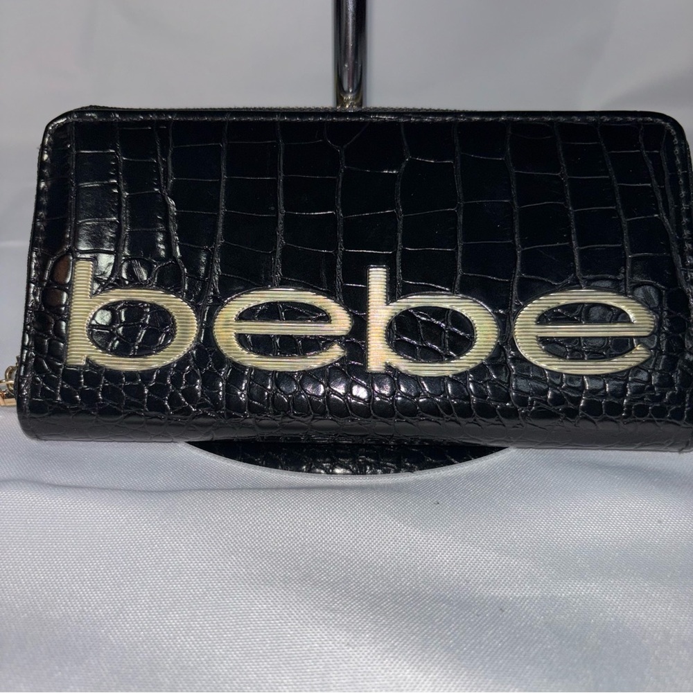 2/$30 BEBE FABIOLA Black Croc Stamped Wallet